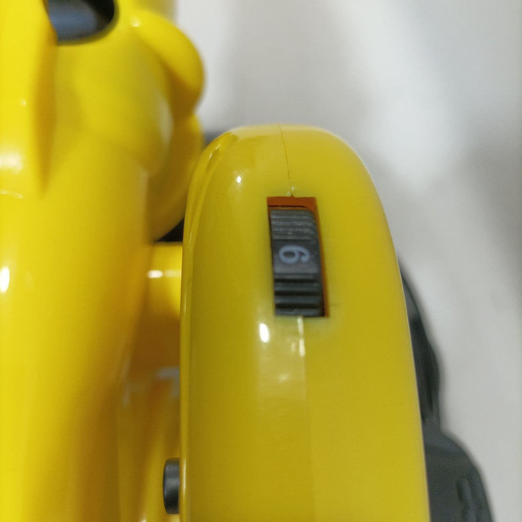 دستگاه دمنده و مکنده نیوپاور مدل NEO-8103