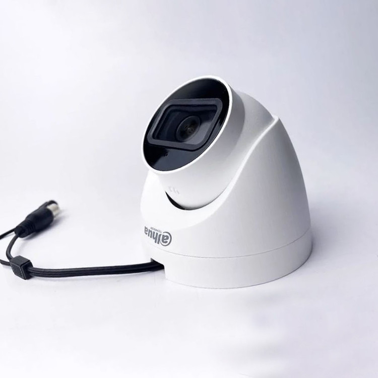 دوربین مداربسته آنالوگ داهوا مدل DH-HAC-HDW1500TRQP-A