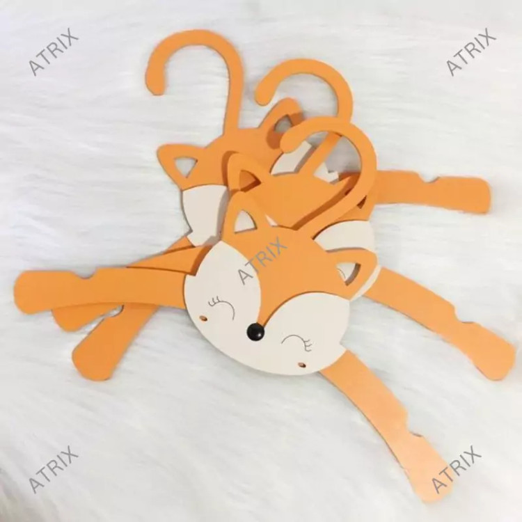 چوب لباسی کودک مدل روباه کد H76 بسته 5 عددی