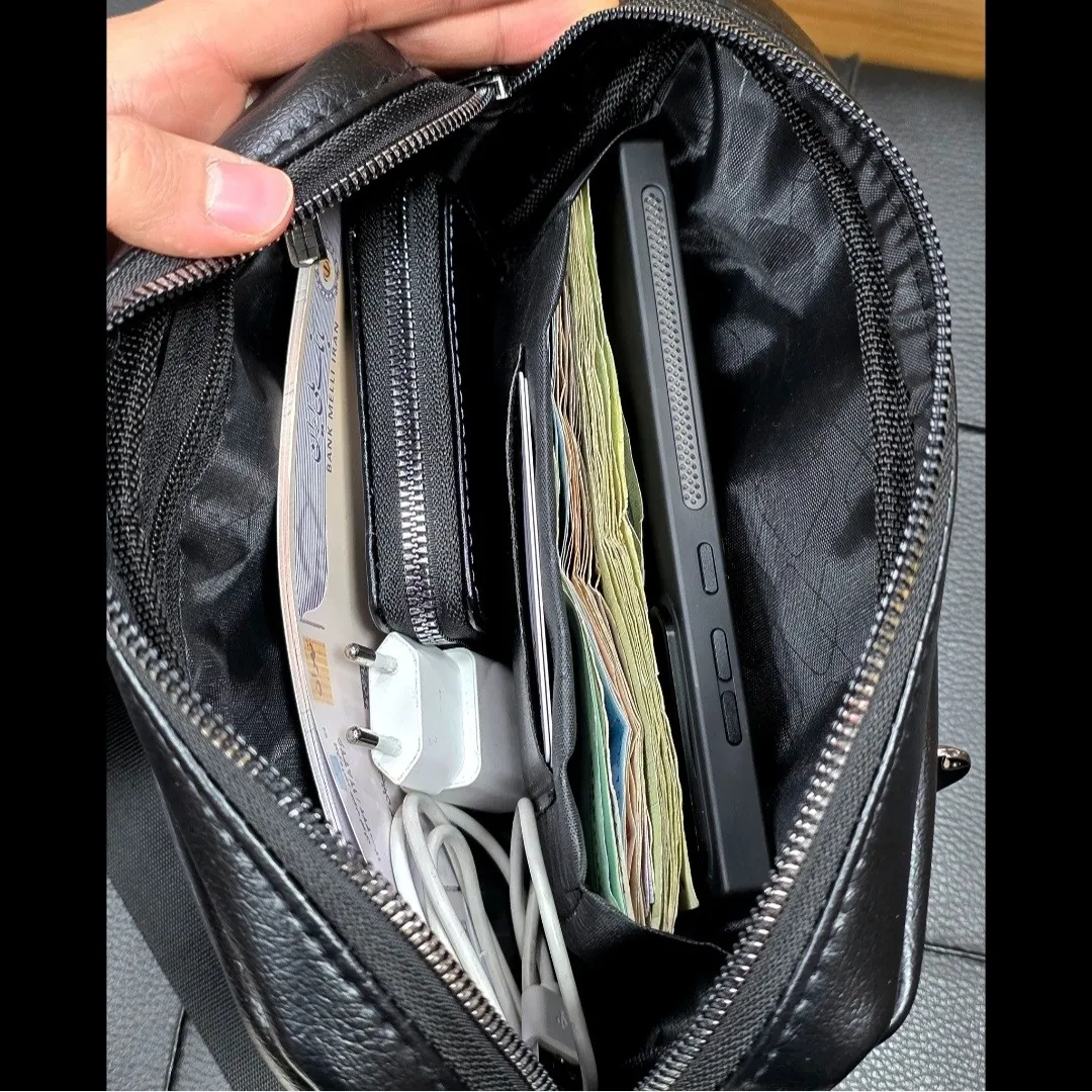 کیف دستی دوشی پاسپورتی مونت بلانک چرم خارجی درجه یک (2)