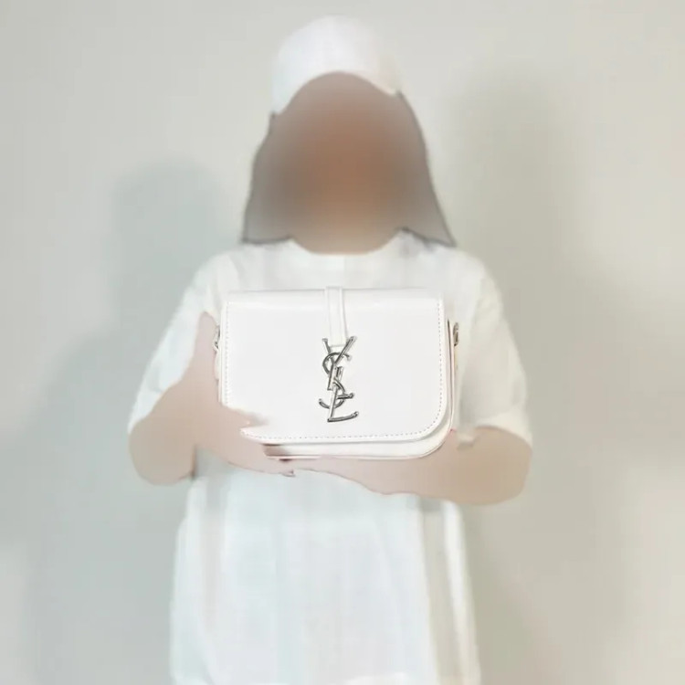 کیف دوشی زنانه چرم مصنوعی YSL ابعاد 20 در 16 سانتیمتر (2)