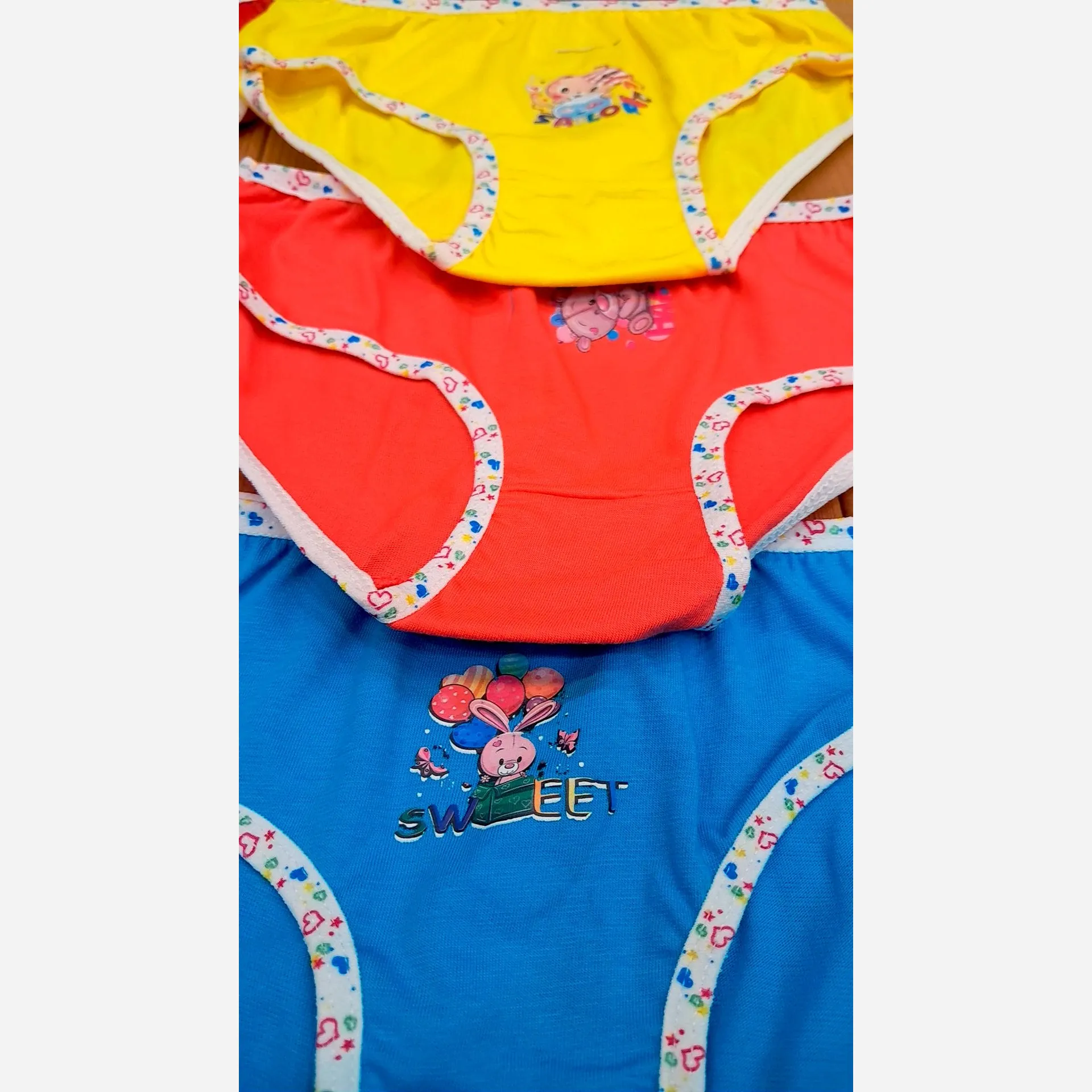 شورت بچگانه نخ پنبه نرم و لطیف مناسب استفاده روزانه (2)