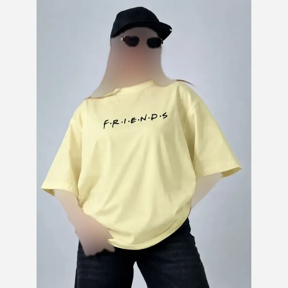 تیشرت لش باکسی طرح friends جنس سوپر پنبه قواره دار (2)