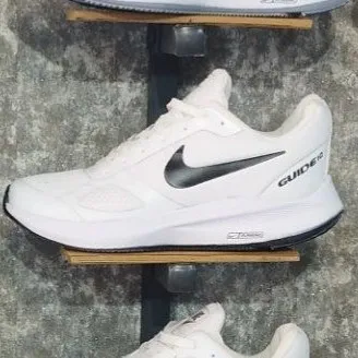 کفش اسپرت رانینگ مردانه نایک سایز 41 تا 47 رنگ سفید مشکی (2)