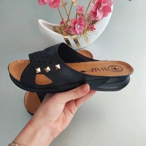 صندل طبی زنانه مدل سه نگین رنگ مشکی با کفی آناتومیک و زیره ضدلغزش (2)