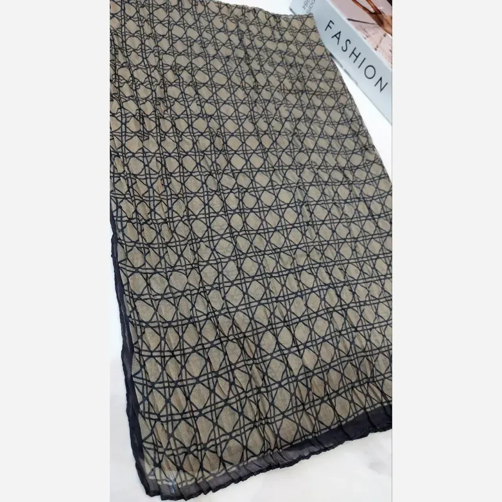شال پلیسه حریر بهاره خنک قواره 200 در 75 سانت