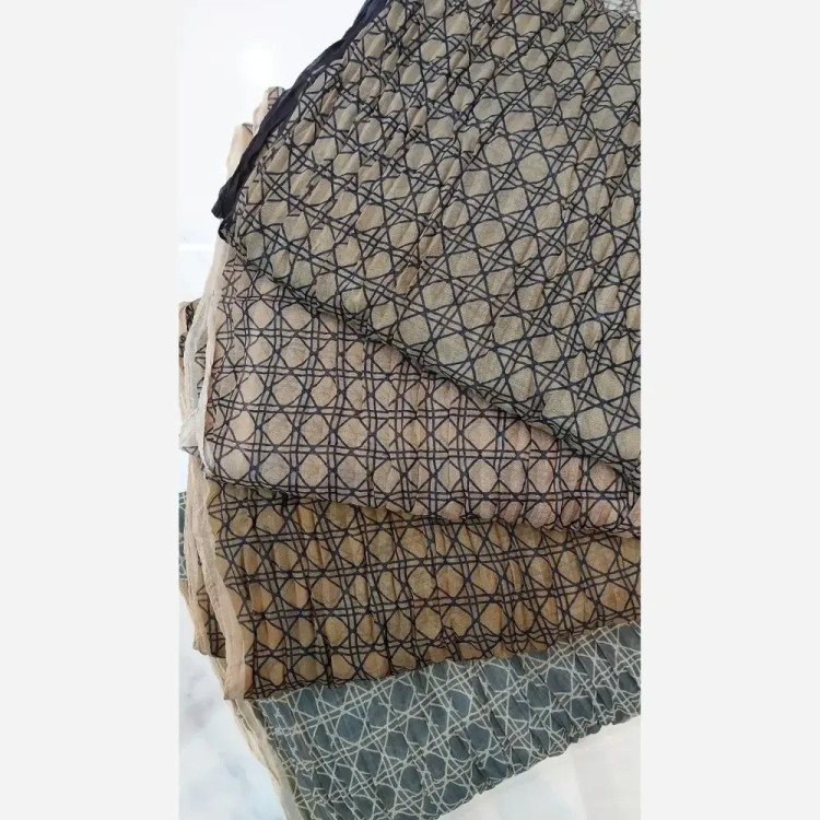 شال پلیسه حریر بهاره خنک قواره 200 در 75 سانت