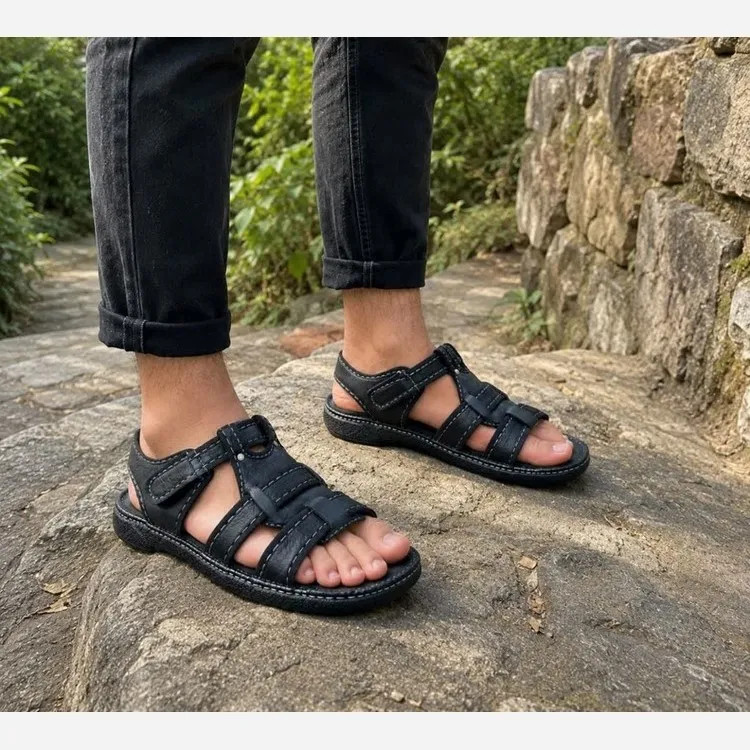 صندل مردانه تابستانی مدل پوشکاش چرم ترکیبی طبی و راحت رنگ مشکی و قهوه ای (2)