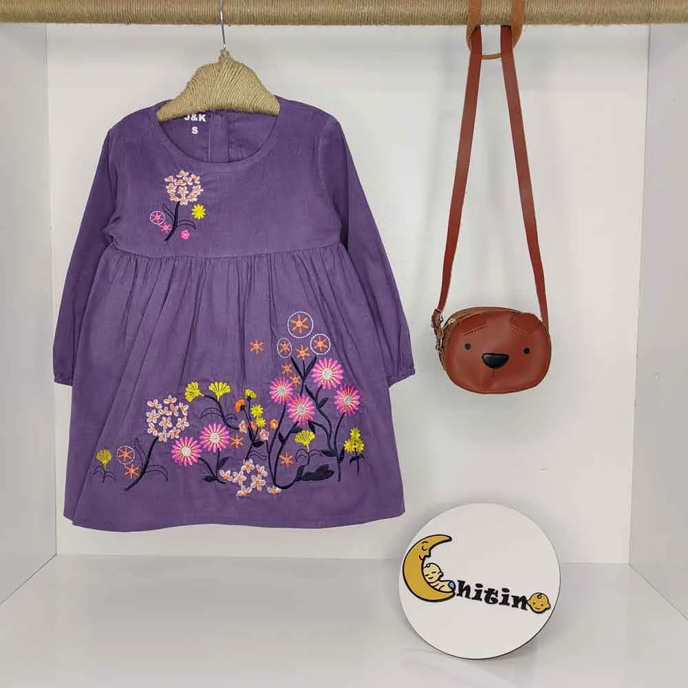 سارافون دخترانه مخمل کبریتی گلدوزی مناسب 1 تا 4 سال (2)