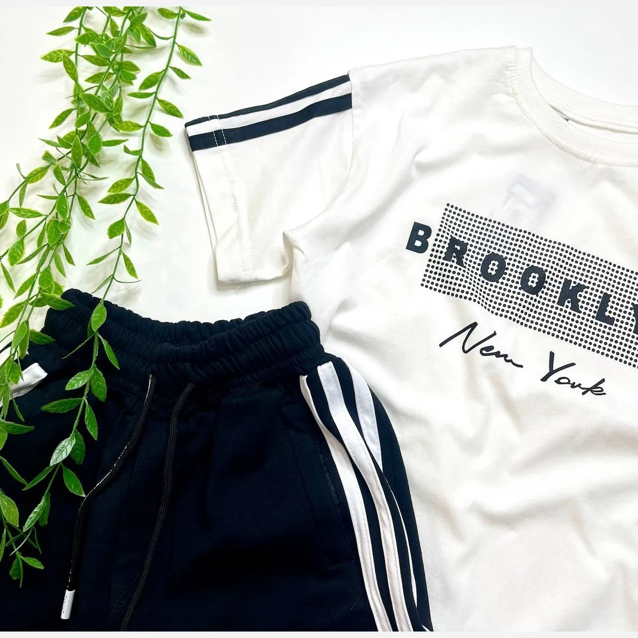 ست تیشرت و شلوارک اسپرت دخترانه و پسرانه طرح brooklyn (2)