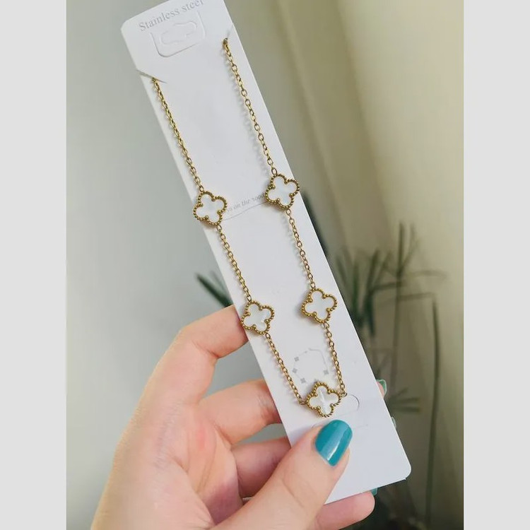 گردنبند زنانه طرح ونکلیف استیل رنگ ثابت