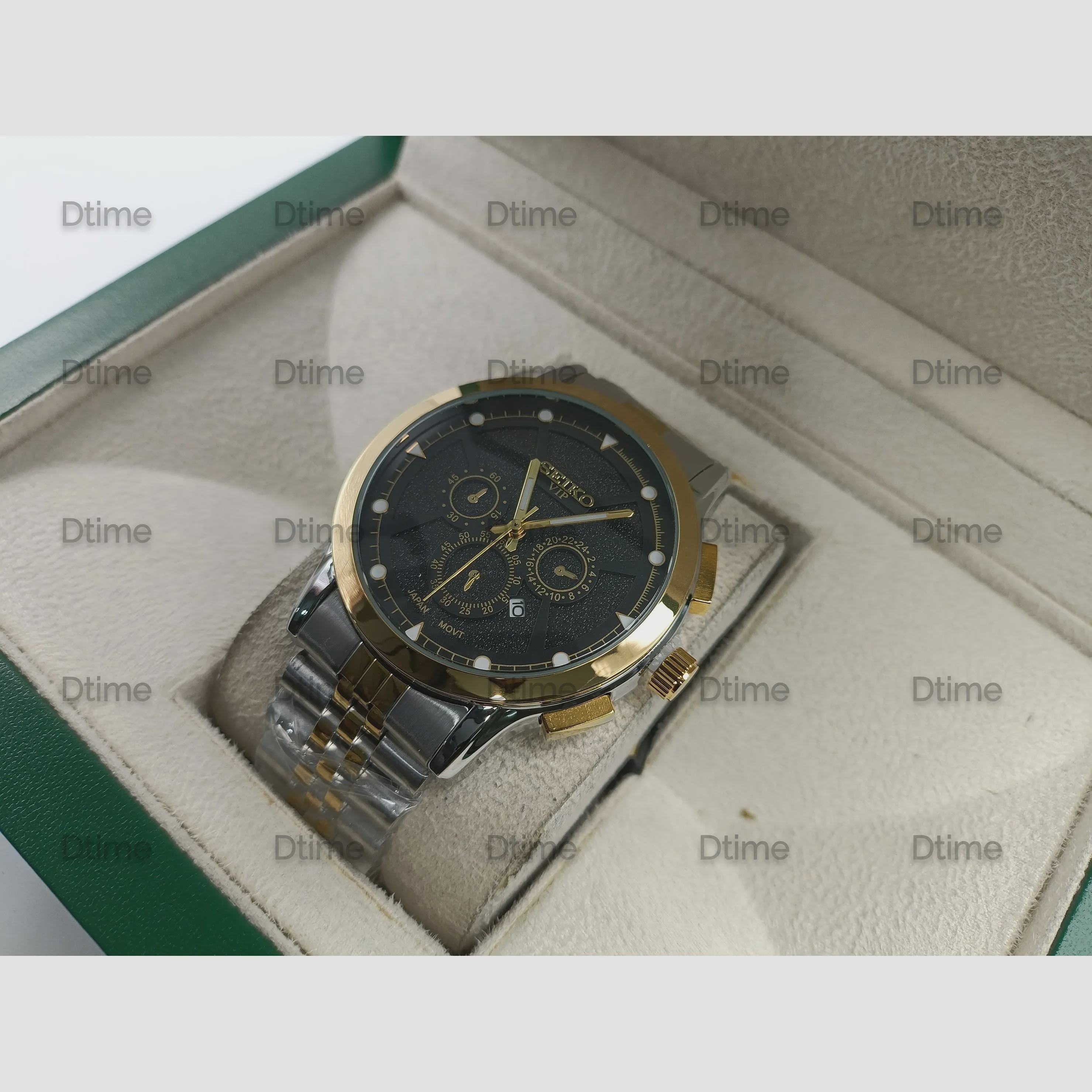 ساعت مچی مردانه سیکو دو رنگ طلایی صفحه مشکی طرح سه موتور مدل 5748