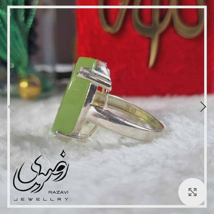 انگشتر نقره زنانه عیار 925 با نگین عقیق سبز و حکاکی دست استاد فتح