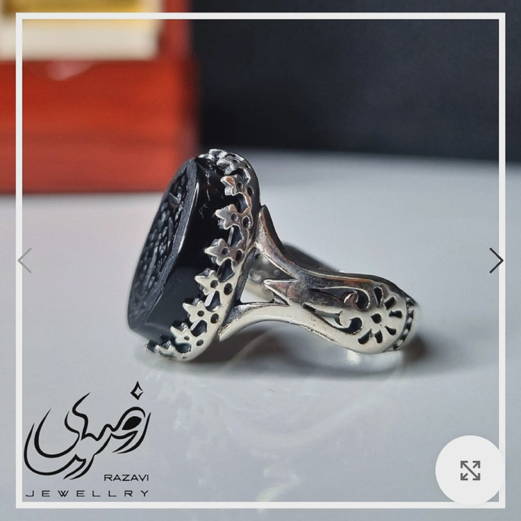 انگشتر نقره زنانه عیار 925 با نگین عقیق مشکی حکاکی دست استاد فتح