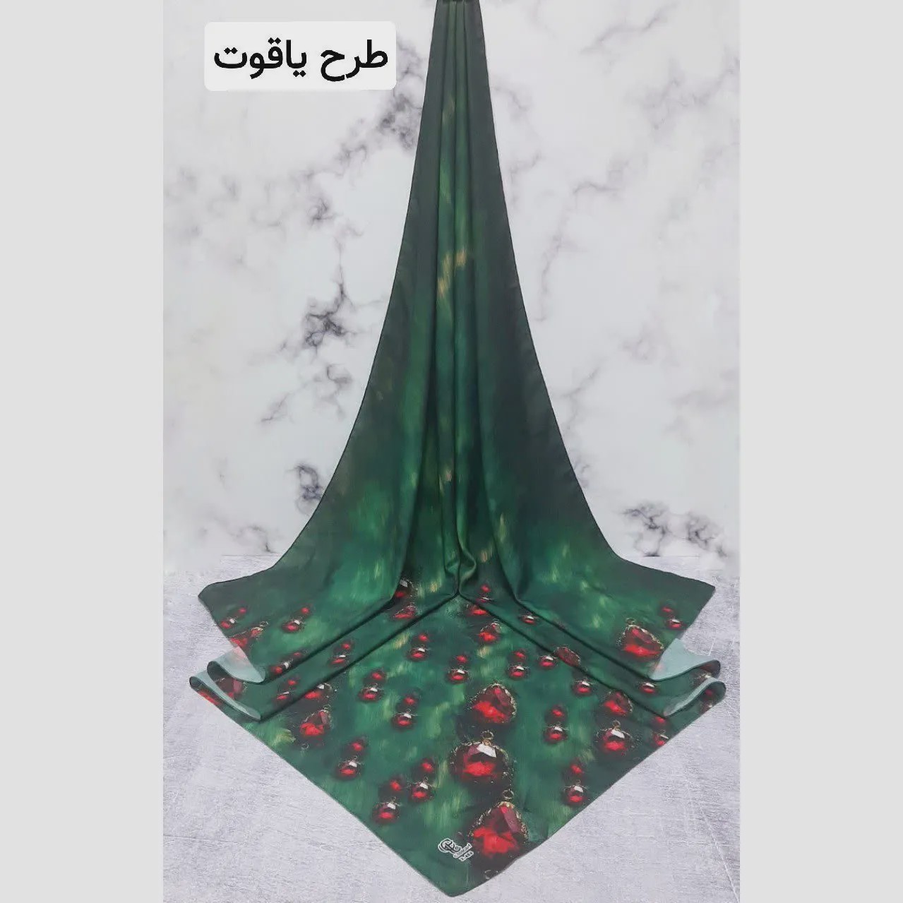 روسری نخ کاستوم طرح یاقوت طرح آذر حاشیه یکنواخت زمینه طرح ریز صورتی