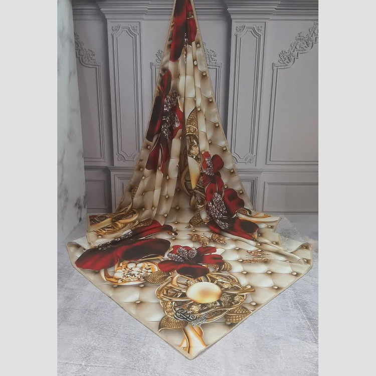 روسری نخی کاستوم طرح شقایق ابعاد 140x140 چرخ دوز