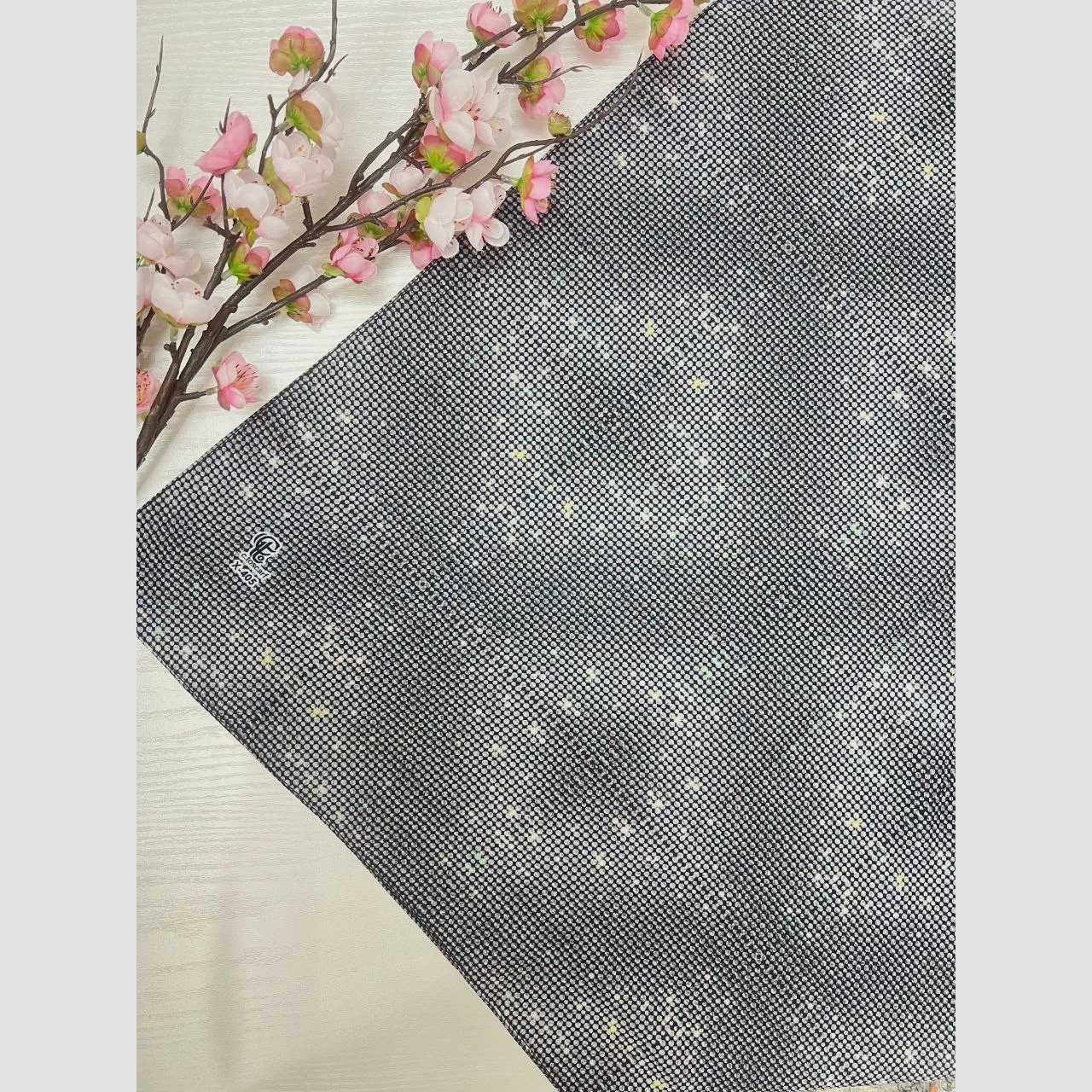 روسری نخ کاستوم طرح نگینی سایز 140 مجلسی و روزمره