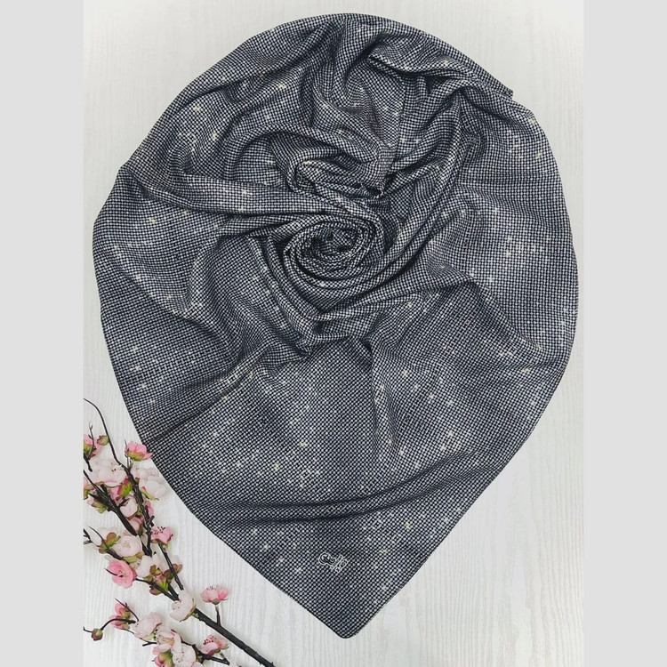 روسری نخ کاستوم طرح نگینی سایز 140 مجلسی و روزمره