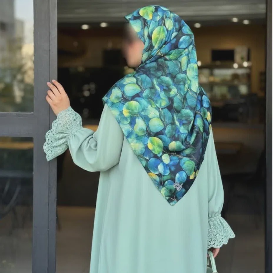 روسری نخ کاستوم طرح وندا سایز 140 زنانه چرخ دوز