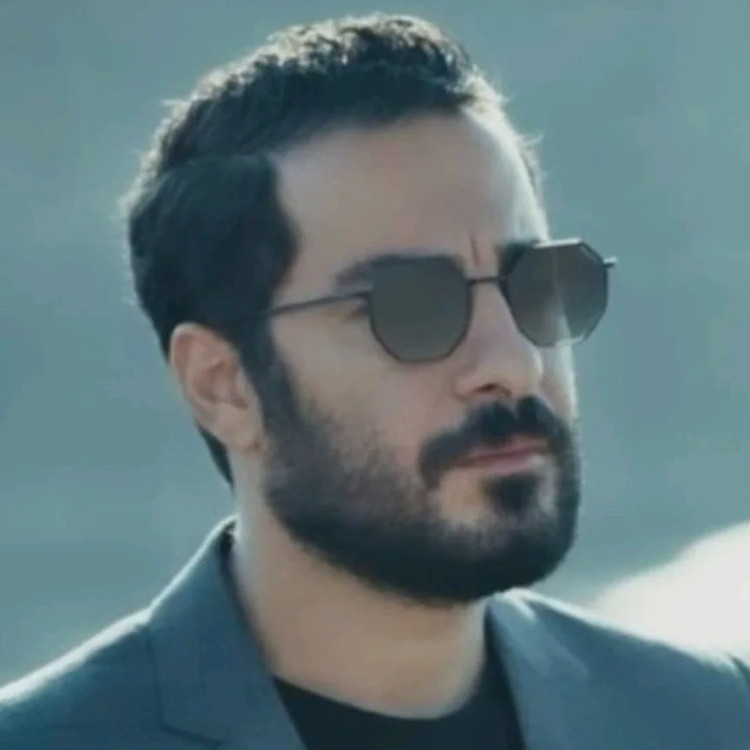 عینک آفتابی پلیس Police مدل 8387 شش ضلعی طلایی مشکی UV400 زنانه مردانه