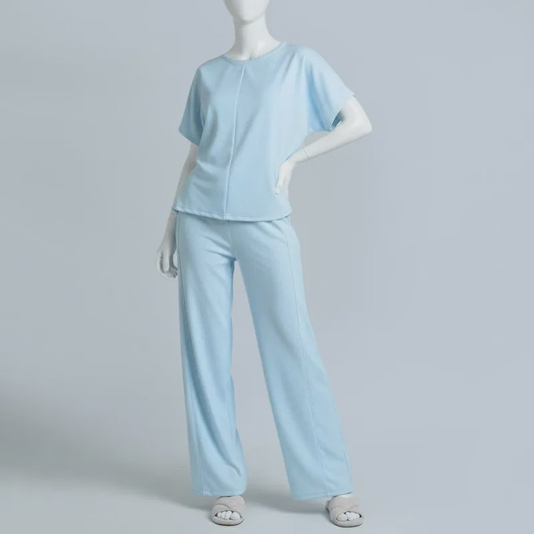 ست تیشرت آستین کوتاه و شلوار راحتی زنانه ویسکوز یقه گرد ساده آبی ملایم