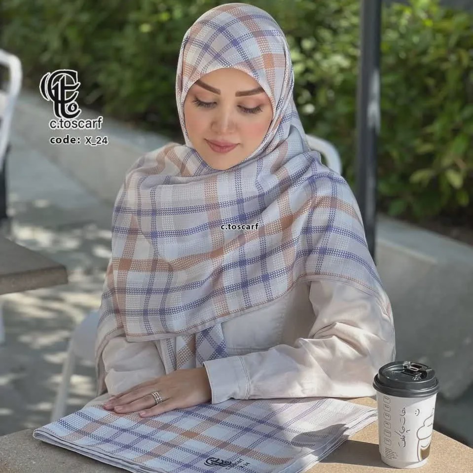 روسری نخی کاستوم طرح آسنات قواره 140 دور چرخ دوز مزونی سی تو
