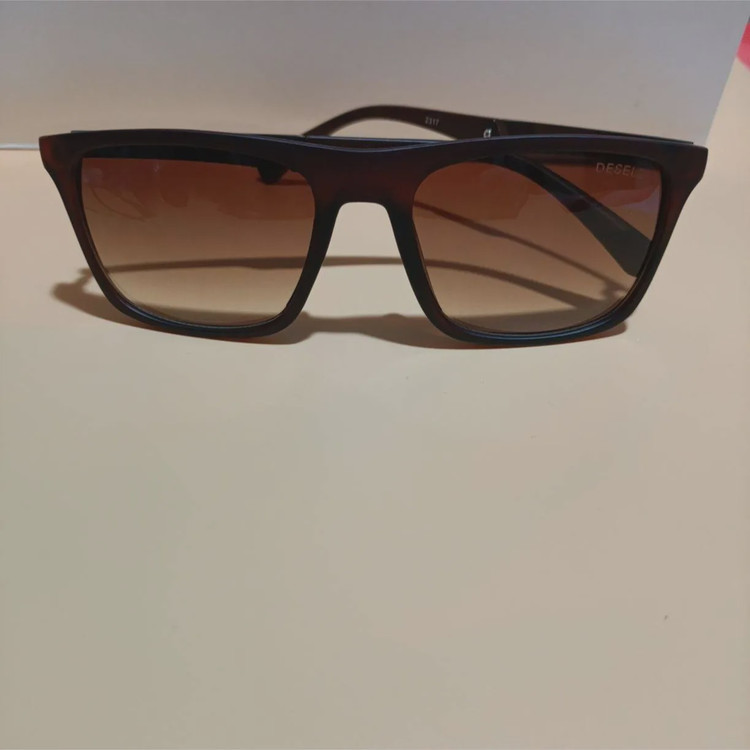 عینک آفتابی مردانه دیزل DESELZ آیتم 2317 استاندارد UV400 مناسب صورت متوسط و بزرگ 5 رنگ جذاب