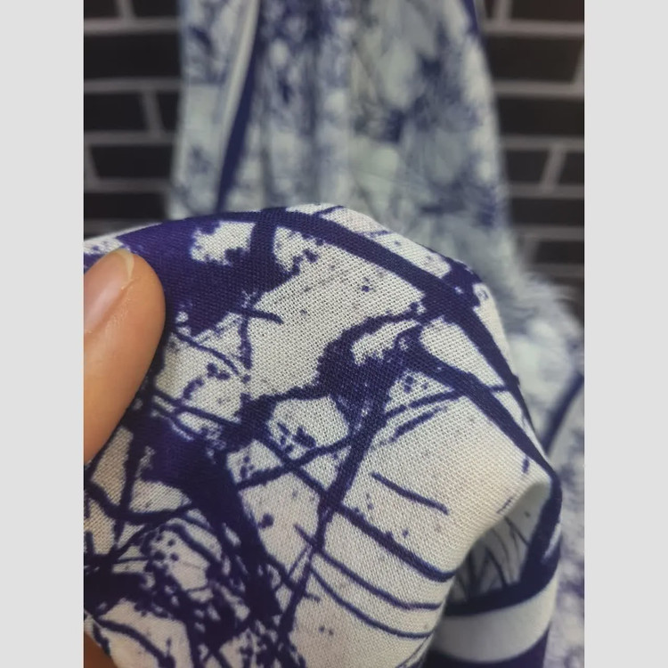 روسری نخ طرح ختن ابعاد 140 در 140 بانوان