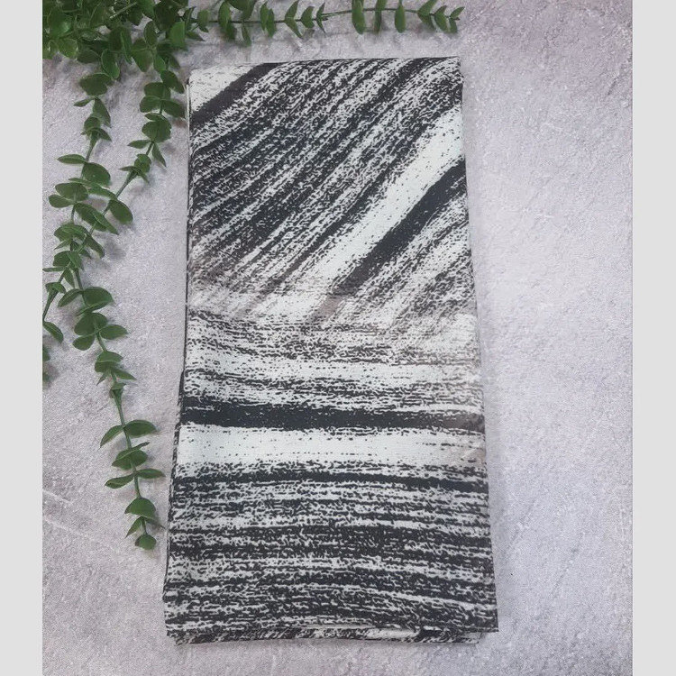 روسری نخی طرح سونیا آبرنگی ابعاد 140 در 140