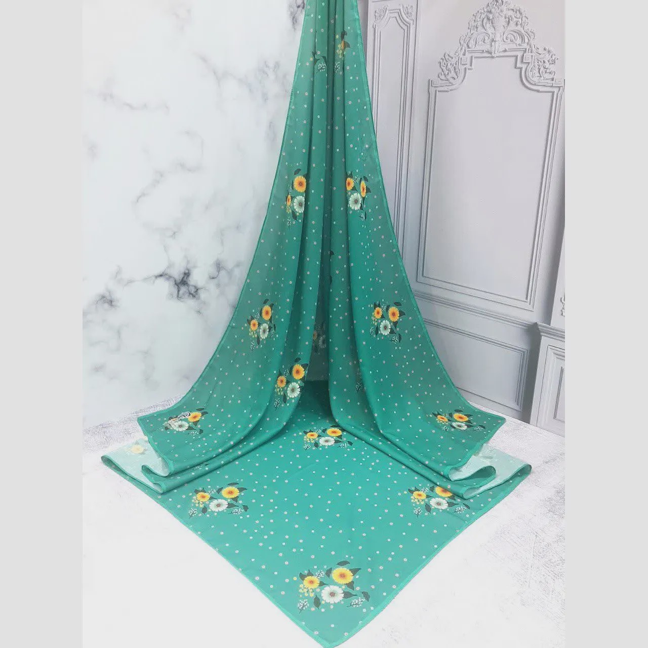 روسری مجلسی طرح پونه تیره نخ کاستوم قواره بزرگ زنانه 140x140