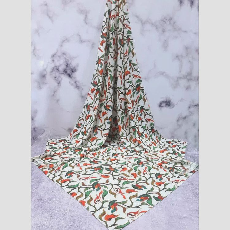 روسری نخ کاستوم طرح حنانه سایز 140 چرخ دوز