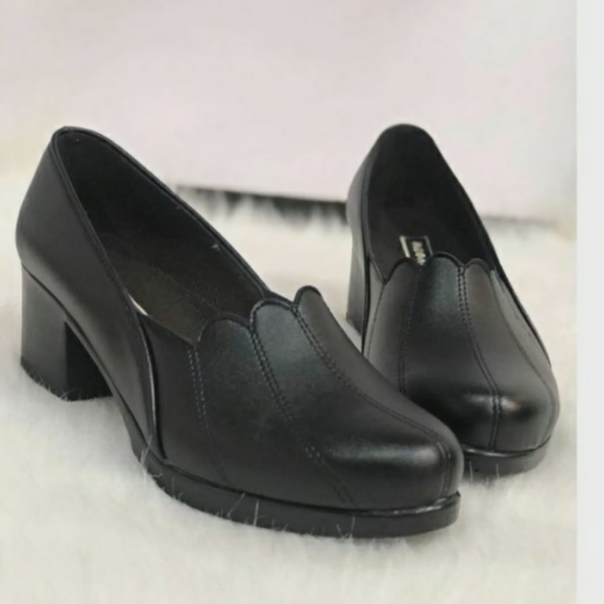 کفش زنانه طبی چرمی پاشنه دار طرح Zara مشکی سایز 37 تا 40