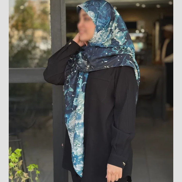 روسری نخ طرح زحل مناسب تیپ اسپرت و مجلسی