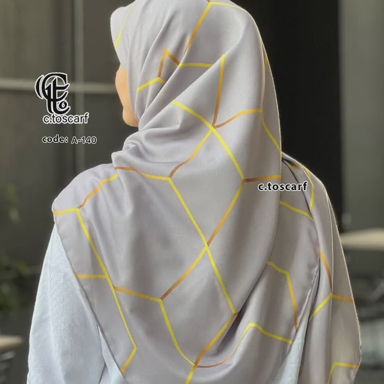 روسری مجلسی طرح افرا نخ کاستوم سیتو قواره بزرگ 140x140 لیز نیست