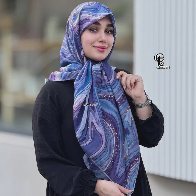 روسری نخی کاستوم طرح رزین قواره 110 و 115 سانتی متر