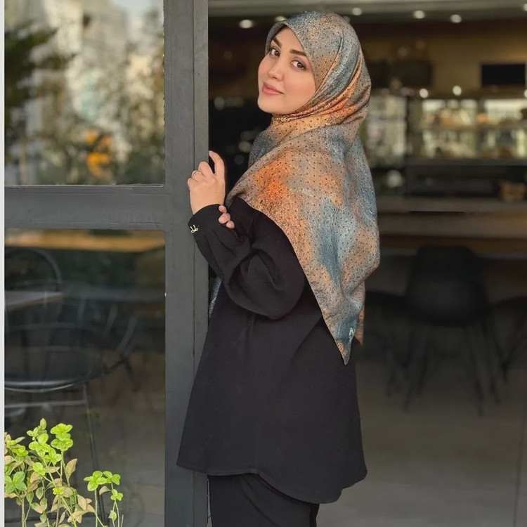 روسری نخ کاستوم طرح طوبی سایز 140 رنگ سال 2026 آجری و تال