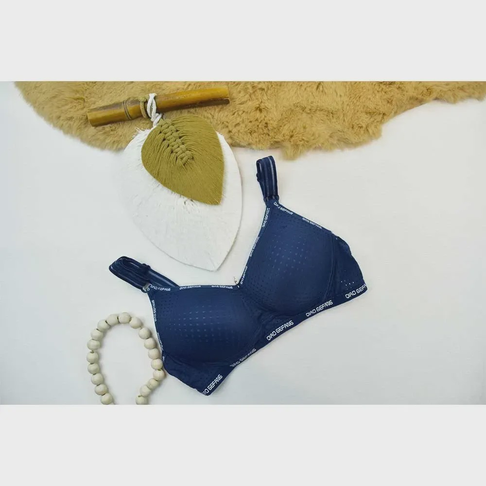 سوتین زنانه اسفنجی طرح سوزنی کد 11499 با کاپ A