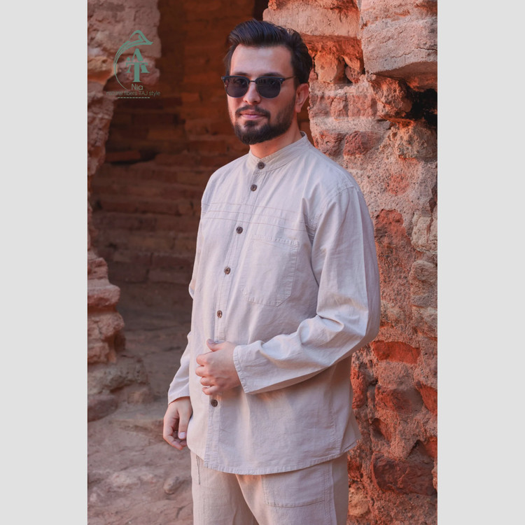پیراهن مردانه الیاف طبیعی تمام دکمه سه خط رنگ استخوانی