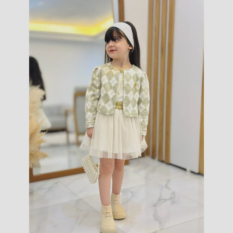 ست سه تیکه کت و دامن و تاپ دخترانه مجلسی سایز 50 و 55