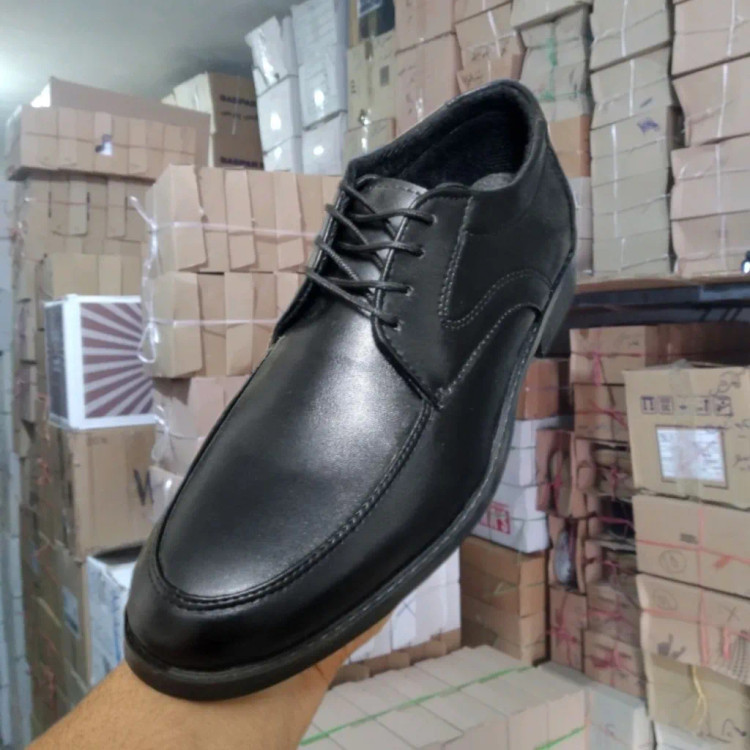 کفش مردانه مدل ساعتی چرم صنعتی بندی مجلسی و اداری