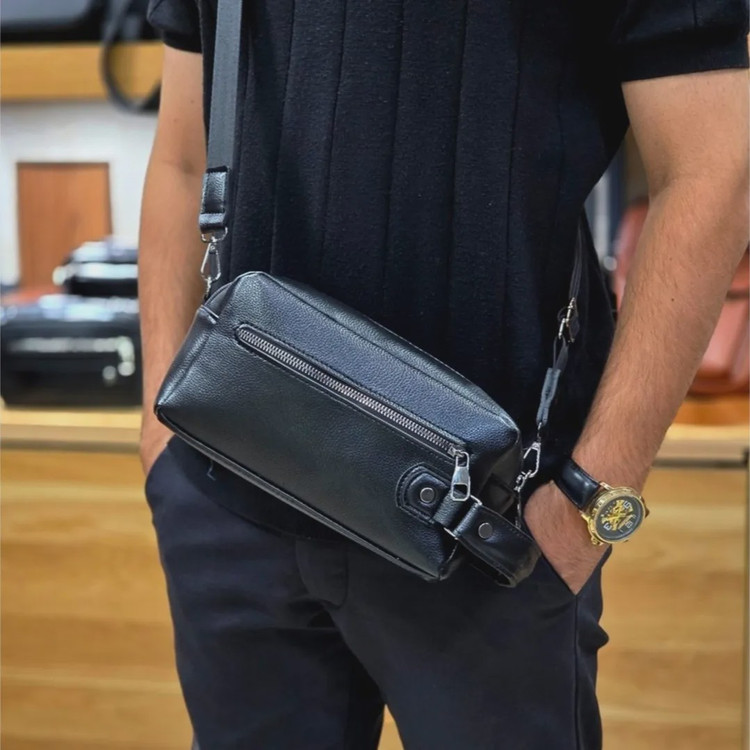 کیف دستی دوشی مردانه چرم وارداتی شوزبگ