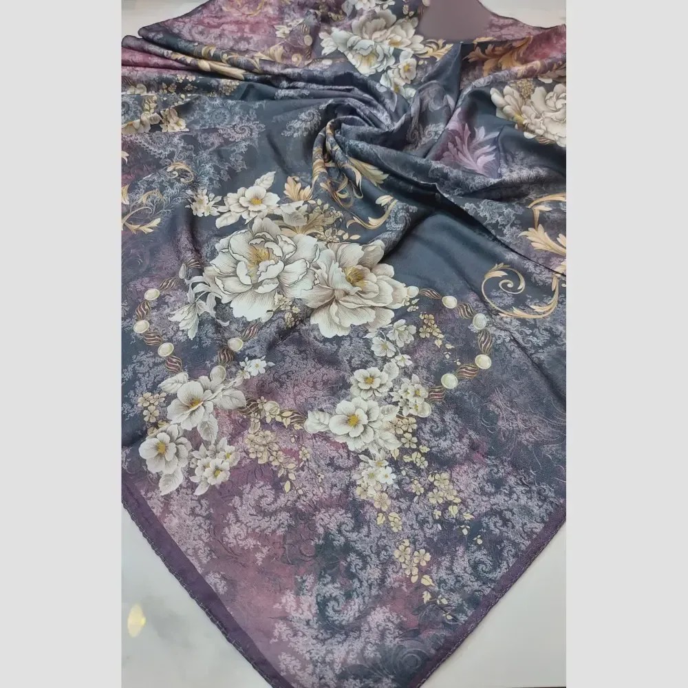 روسری زنانه نخی طرح گل قواره یک متری دوردوخت