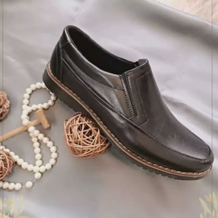 کفش مردانه اداری و روزمره چرم خارجی رنگ مشکی