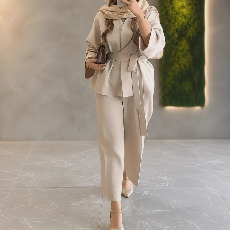 کت شلوار زنانه جنس مازراتی دوخت مزونی رنگ بندی متنوع
