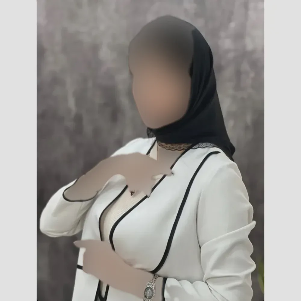 مینی اسکارف مشکی کوپرا حاشیه گیپور قواره 70 سانت
