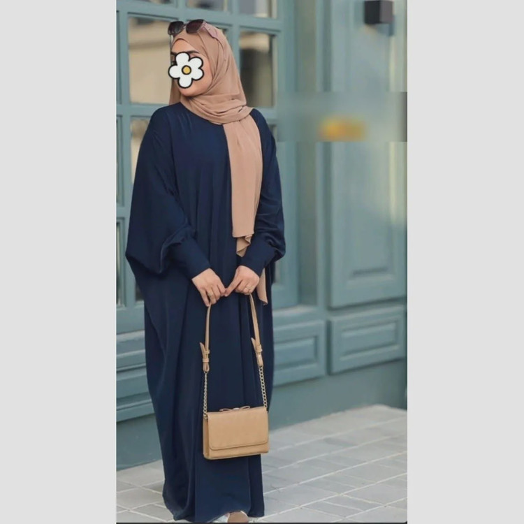 مانتو عبایی عربی مدل بهاره جنس کرپ سوپر الیزه یقه گرد