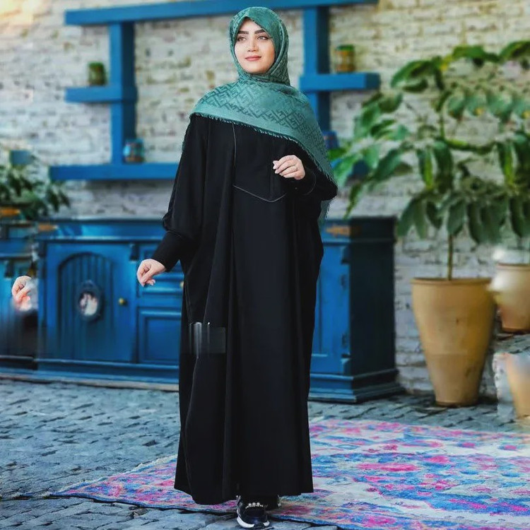 مانتو عبایی زنانه مدل حانیه جنس کرپ سوپر الیزه سایز 36 تا 48