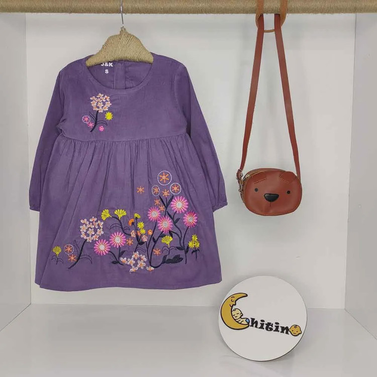 سارافون دخترانه مخمل کبریتی گلدوزی مناسب 1 تا 4 سال