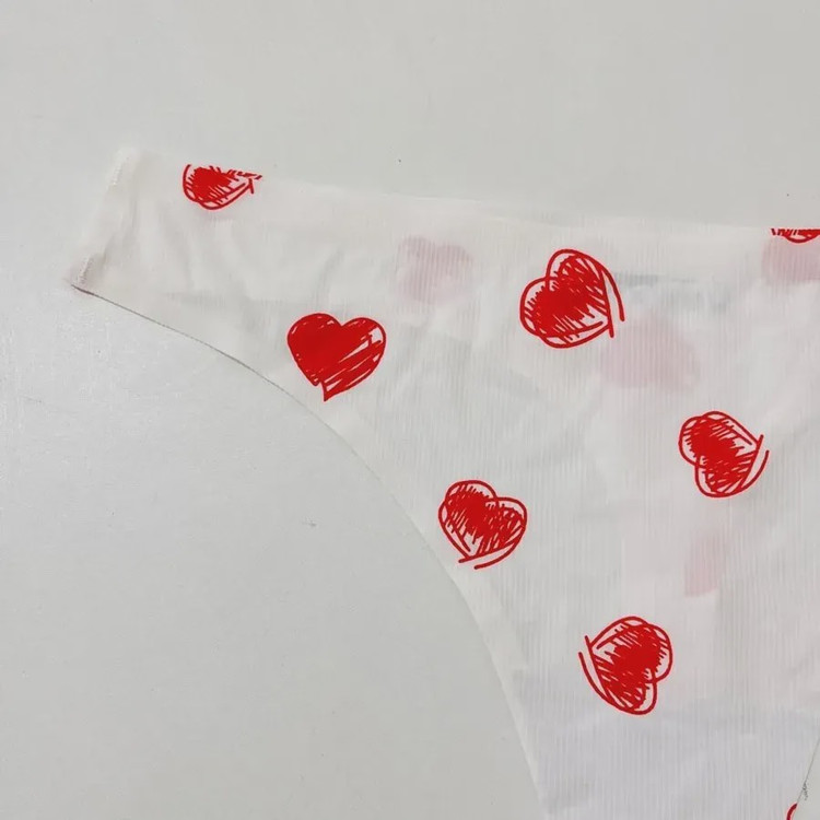 شورت فانتزی زنانه کد 1415 سایز مدیوم پارچه لیزری