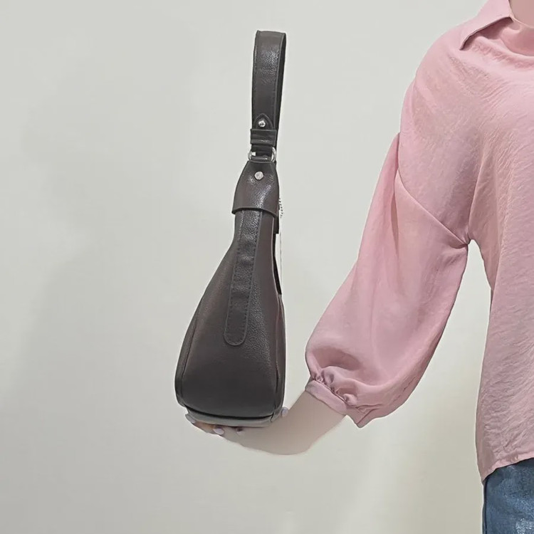 کیف دستی و دوشی زنانه مدل قایقی زارا کد 1416 جنس چرم مصنوعی